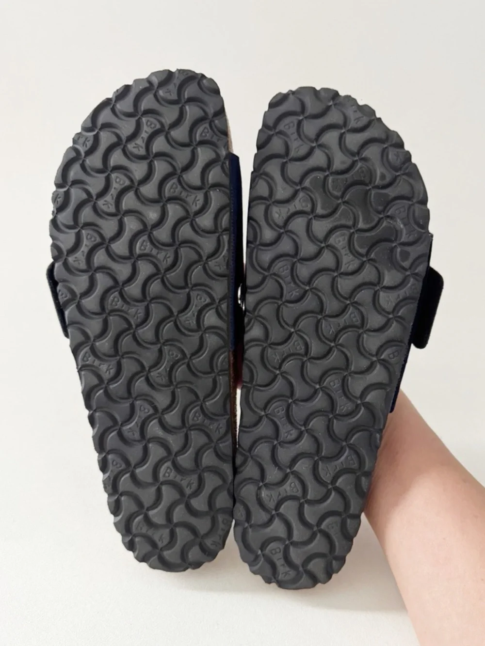 Birkenstock Madrid Big Buckle Velvet Sandal EU 40 US 9 Dark Blue Casual Comfort - Picture 11 of 11